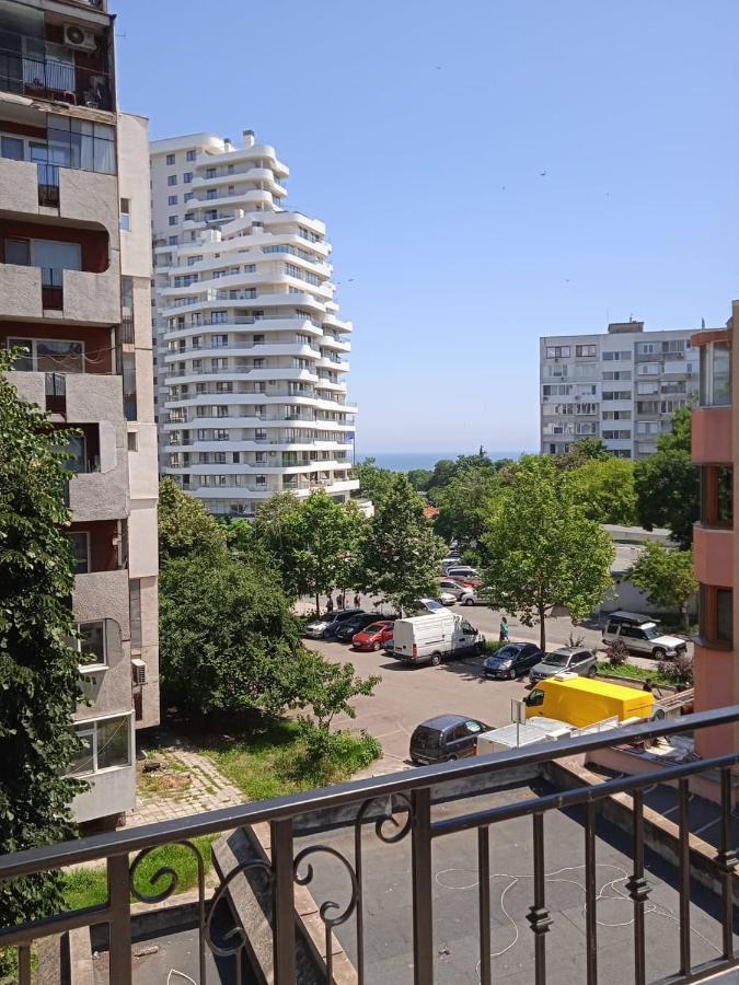 Flora Beach Burgas City Exterior foto