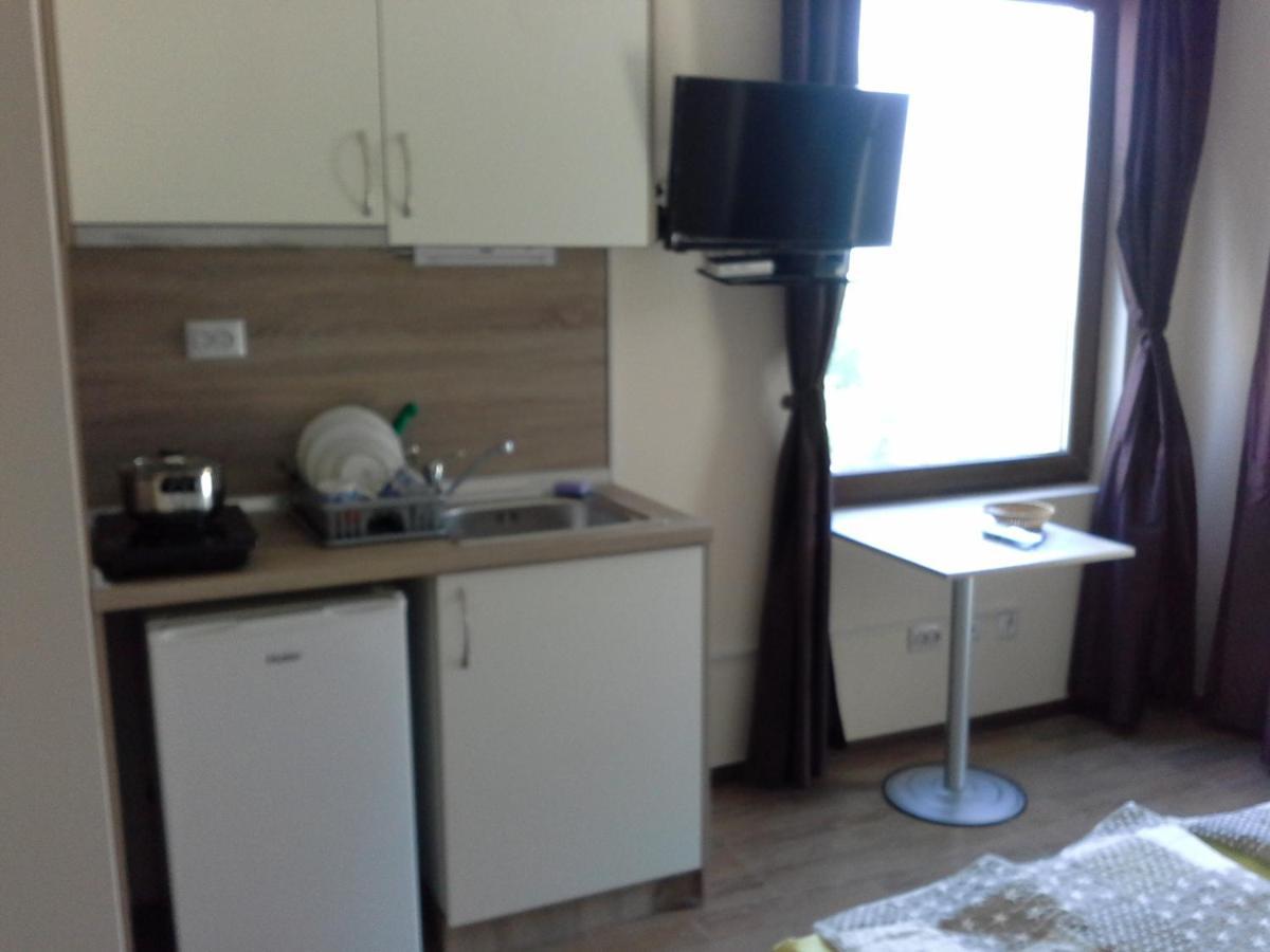 Flora Beach Burgas City Exterior foto
