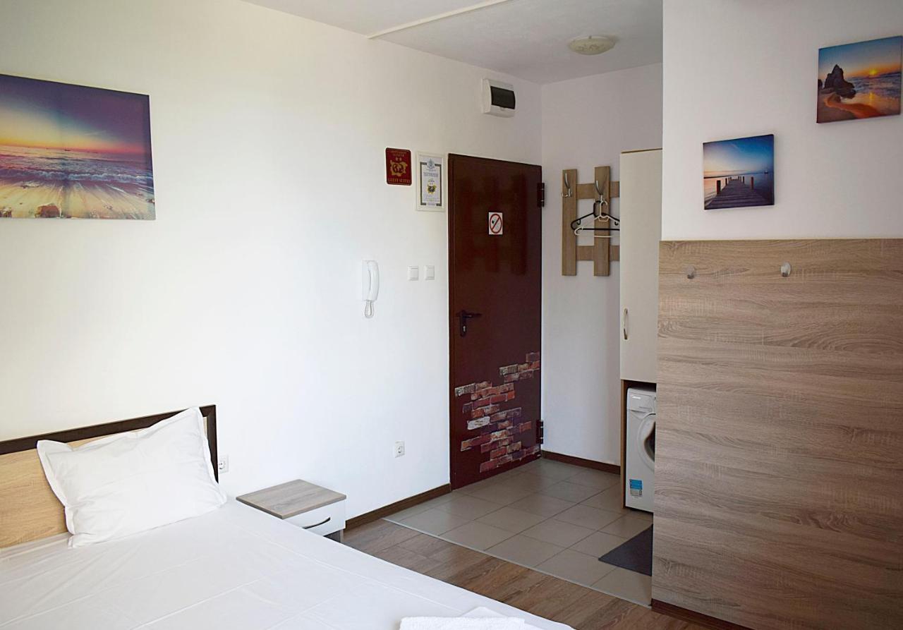 Flora Beach Burgas City Exterior foto