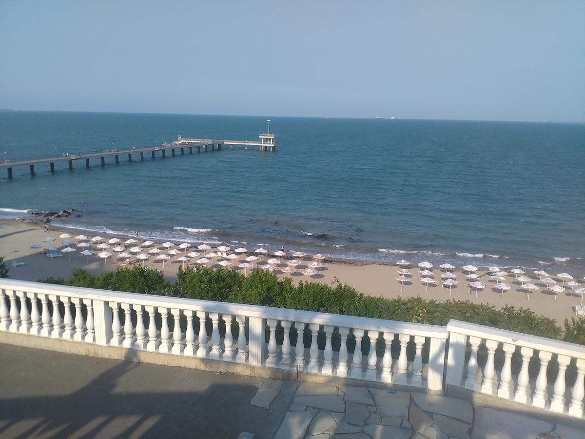 Flora Beach Burgas City Exterior foto